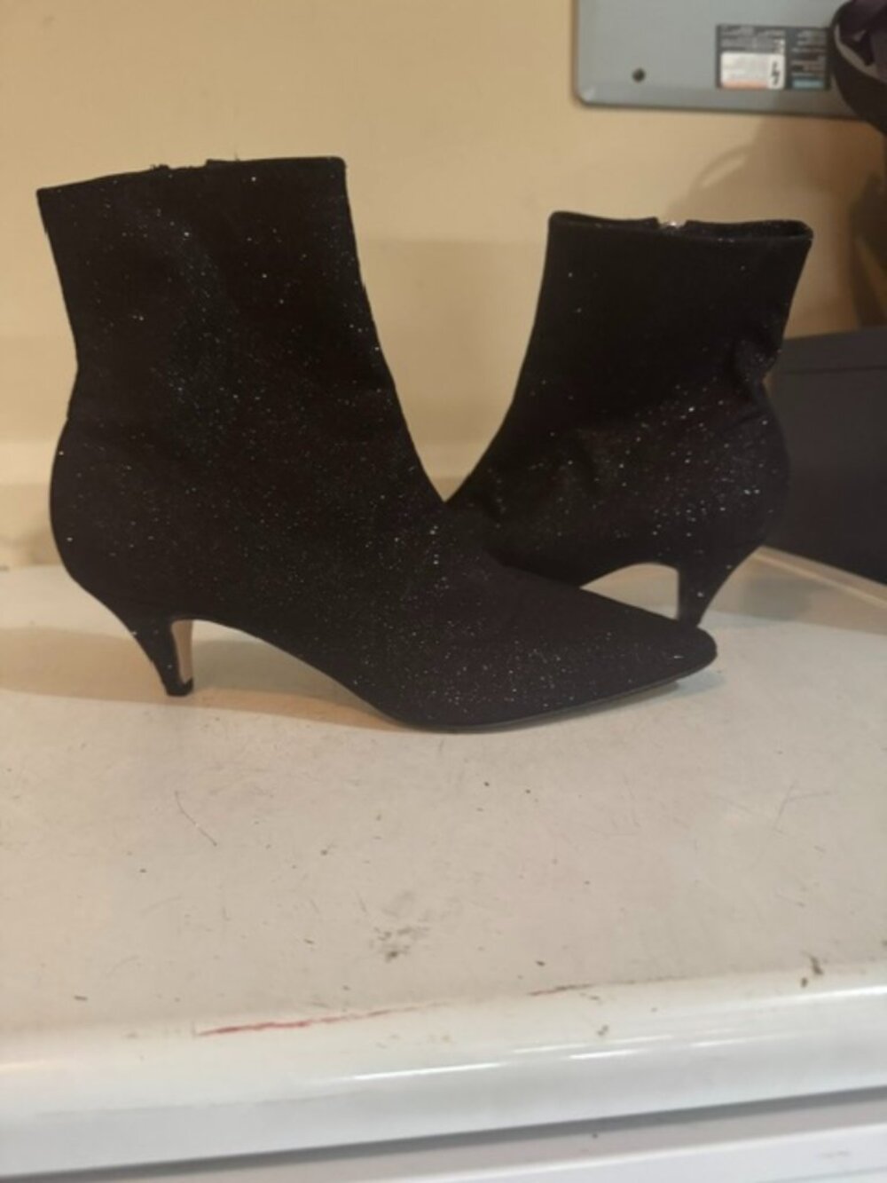 Brand New Gorgeous Sparkly Boots – Women’s Size 7-7.5 Think MJ Movie !!!